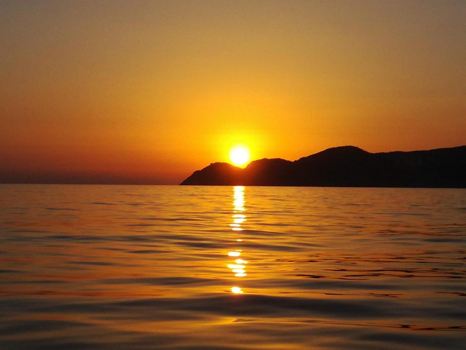 Tholos Alexandra'S Beachfront House Kavoúsion エクステリア 写真