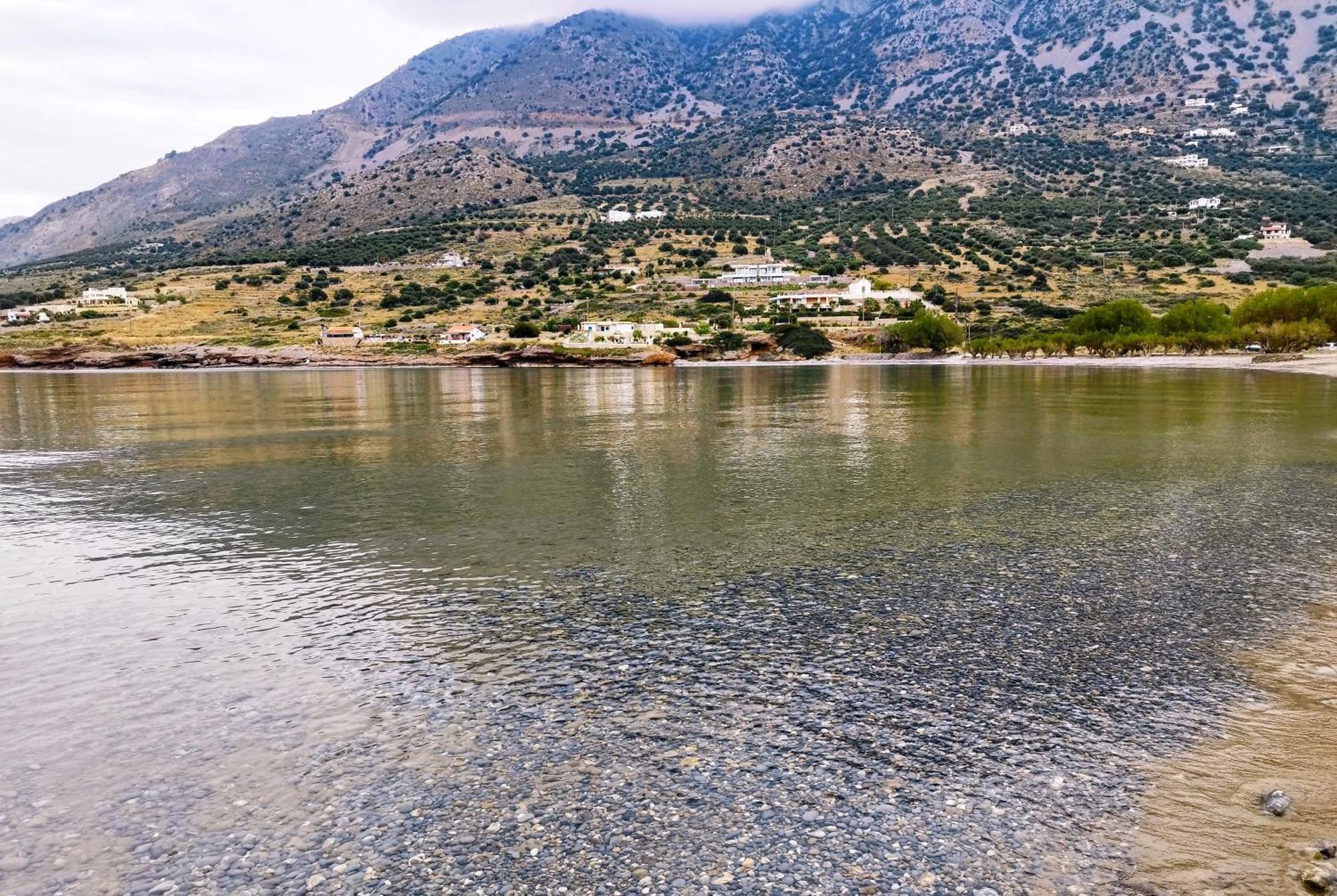 Tholos Alexandra'S Beachfront House Kavoúsion エクステリア 写真